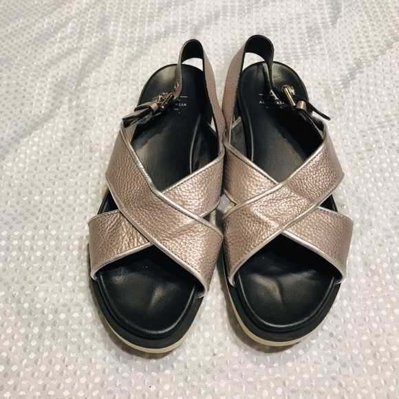 Aquatalia sandals - Picture 2 of 9